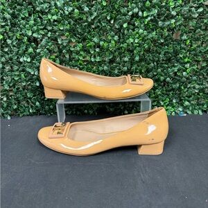 Tory Burch Gigi - W7.5